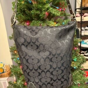 2002 coach shoulder bag black